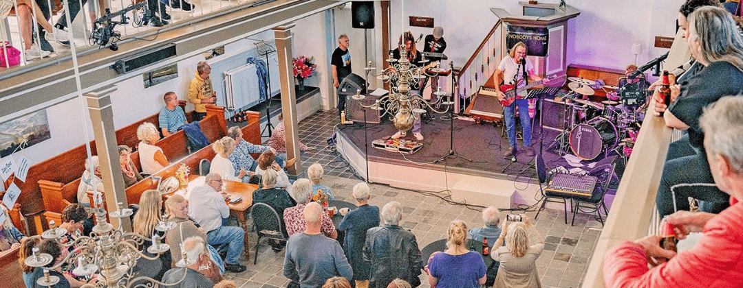 Open Podium op NazomerZONdag 25 sept 2023 Foto (c) Peter van Aalst - RedMouse.tv